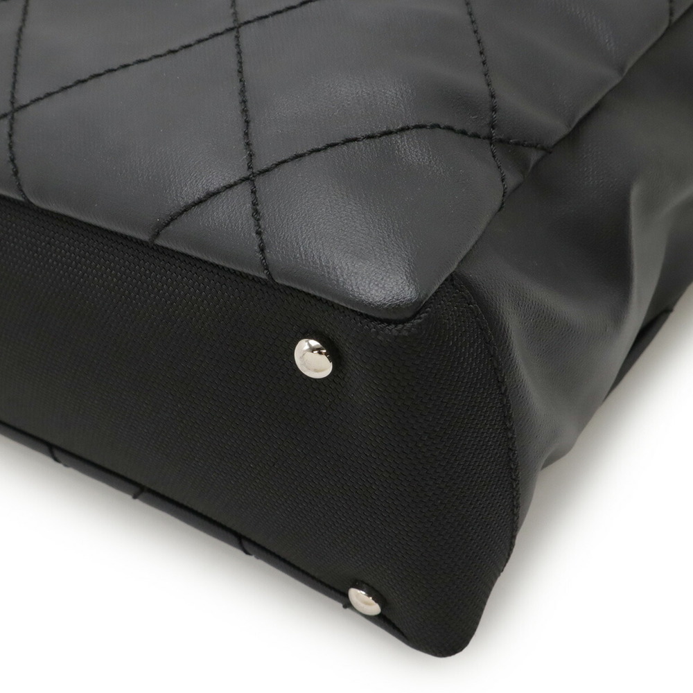 CHANEL Black Leather Shoulder Bag - Picture 4 of 10
